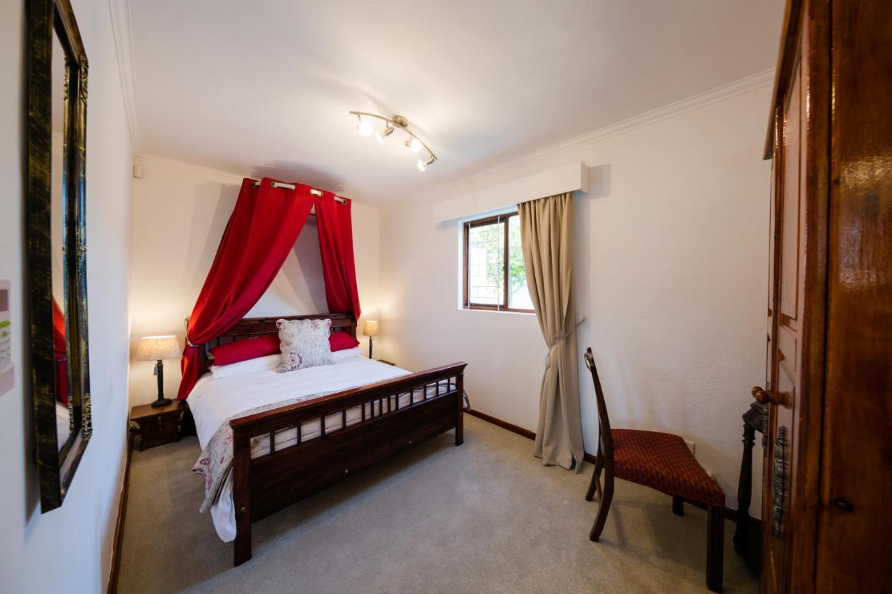Le Manoir De Brendel Bed & Breakfast Franschhoek Bagian luar foto